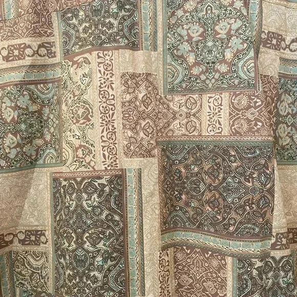 Tori Richard Medallion Print Cotton Lawn Aloha Hawaiian Shirt - Picture 6 of 6